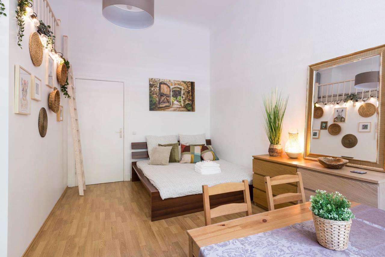 City Center Apartments Berlin Bagian luar foto